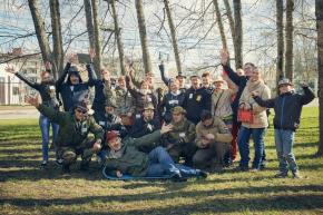 Участники городского квеста Активный отдых на свежем воздухе, познавательные загадки, общение - и выходной удался!