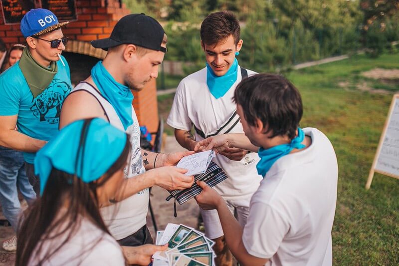 Как отметить майские праздники на природе в Астане — идеи отдыха, квесты и сценарии