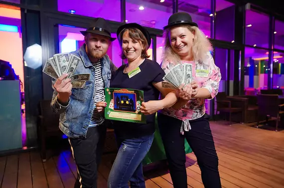 Как отметить 8 Марта в Астане: лучшие идеи для работы и праздника